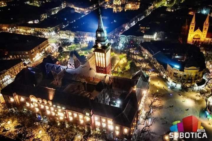 Apartman Studio Niki Szabadka Kültér fotó