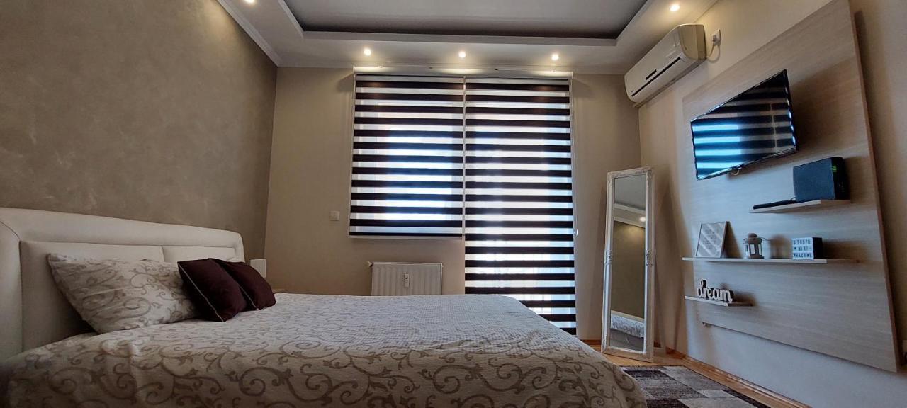 Apartman Studio Niki Szabadka Kültér fotó