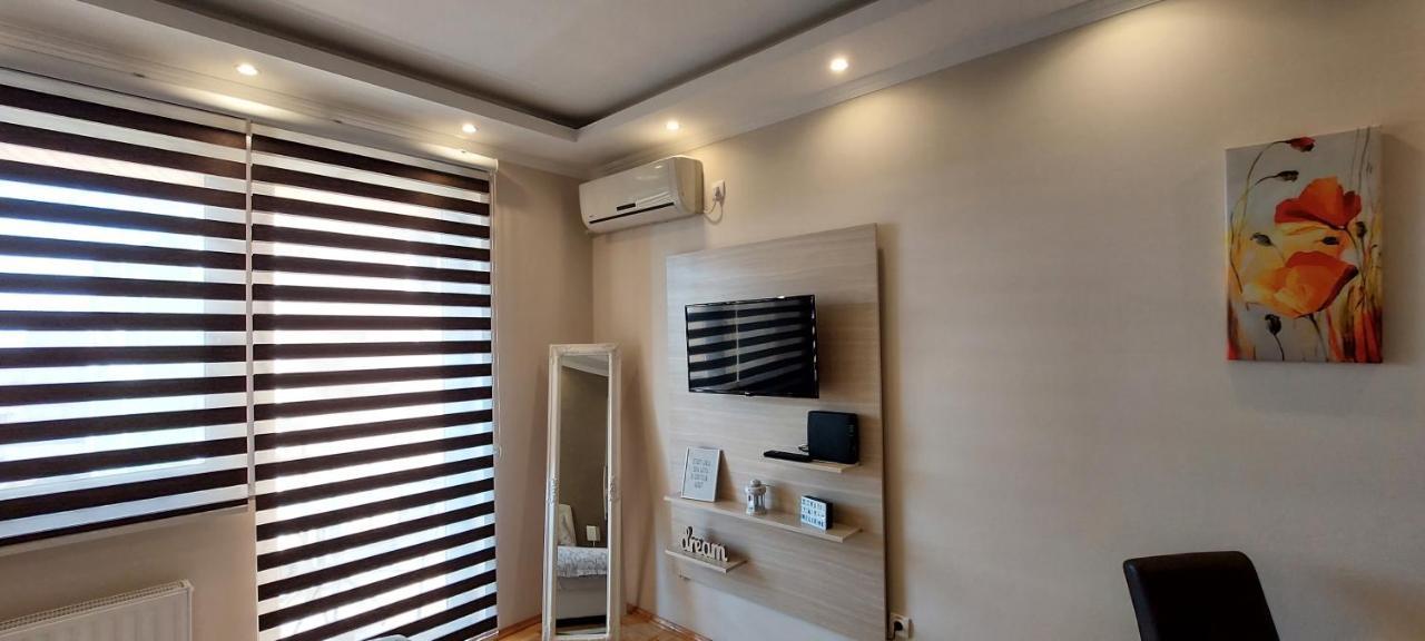 Apartman Studio Niki Szabadka Kültér fotó