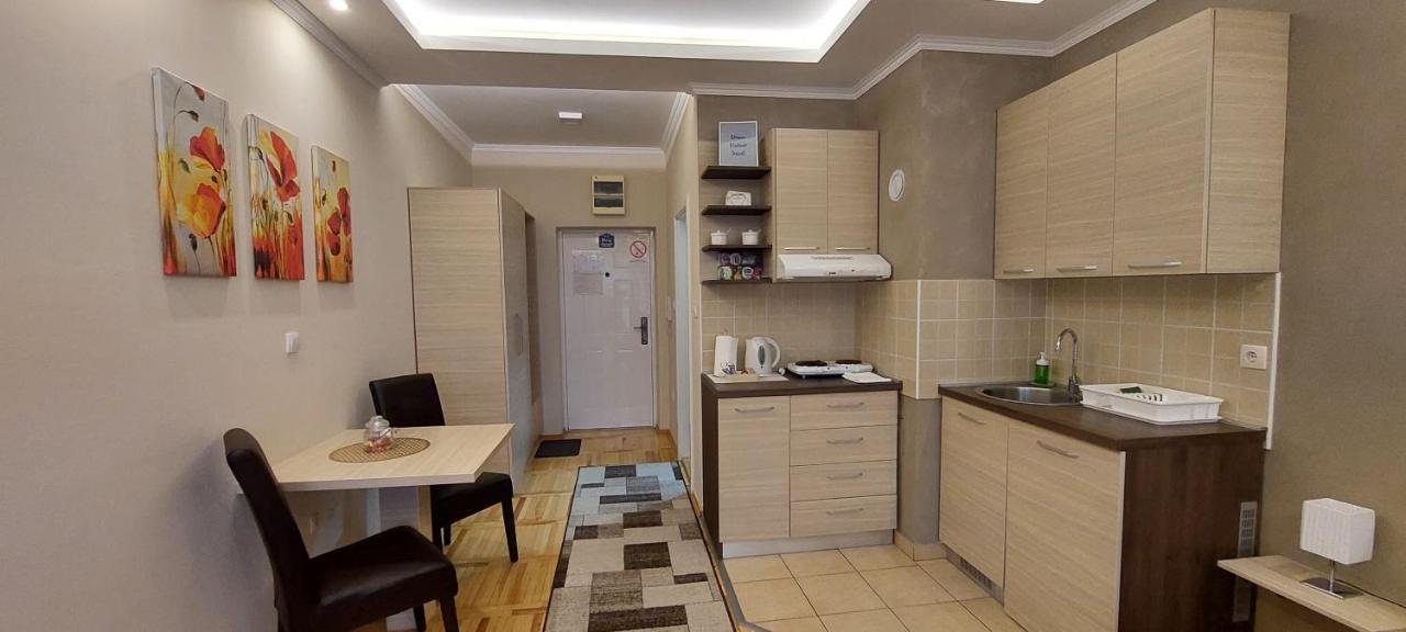 Apartman Studio Niki Szabadka Kültér fotó